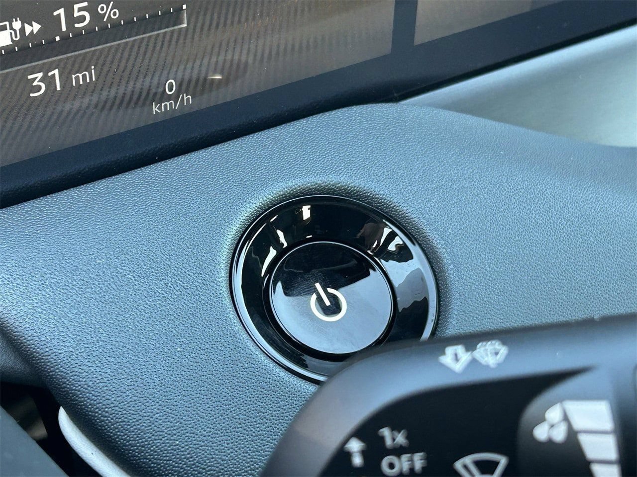 New 2026 Nissan Leaf SV+ w/ Illuminated Package FWD image 29