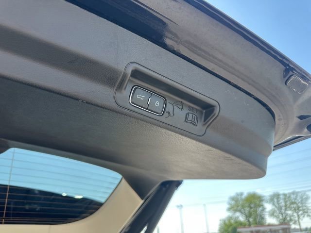Used 2025 Ford Explorer Active w/ Active Comfort Package AWD/4WD image 22