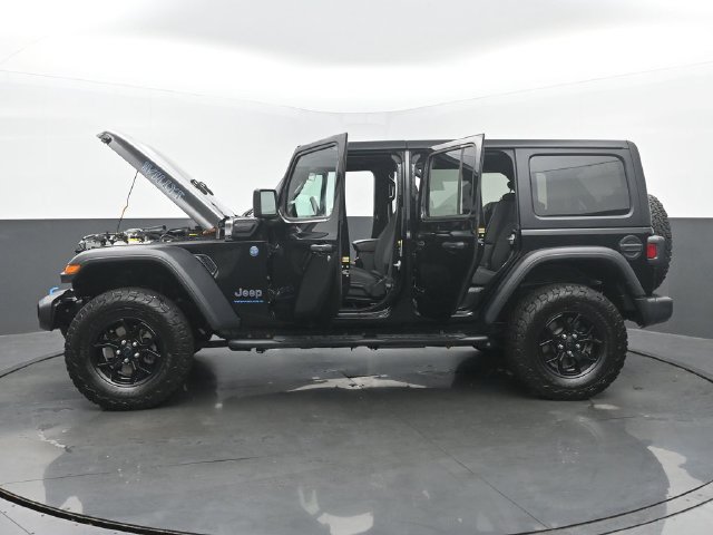 Used 2024 Jeep Wrangler Unlimited AWD/4WD image 53