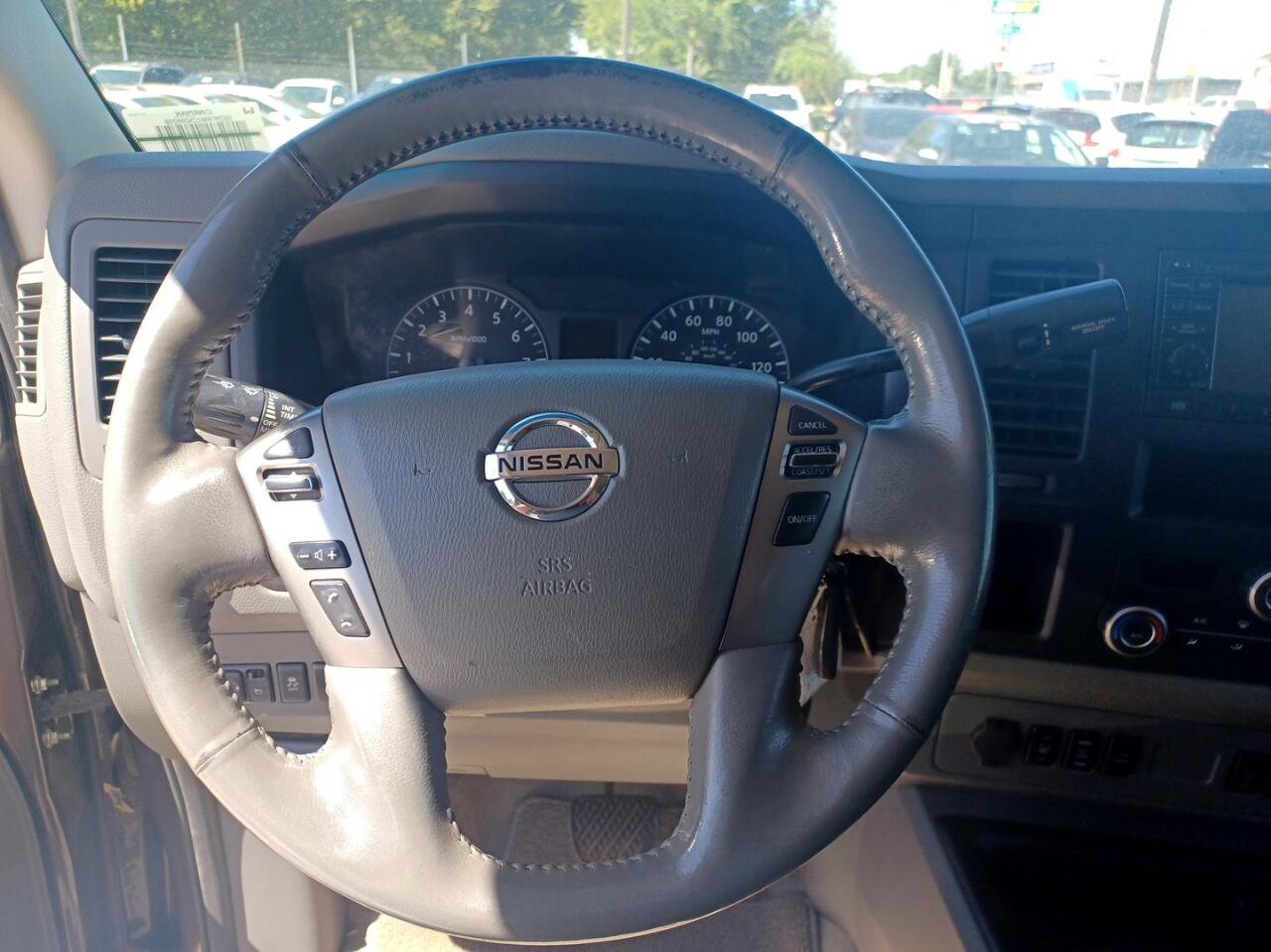 Used 2012 Nissan NV 3500 SL w/ Technology Pkg image 10