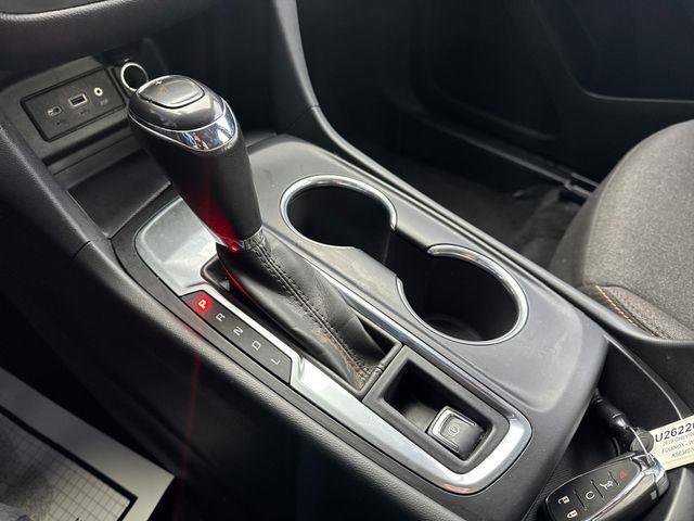 Used 2019 Chevrolet Equinox LT image 23