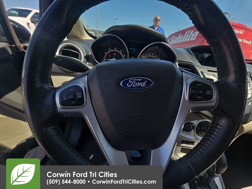 Used 2016 Ford Fiesta SE w/ Cold Weather Package FWD image 2