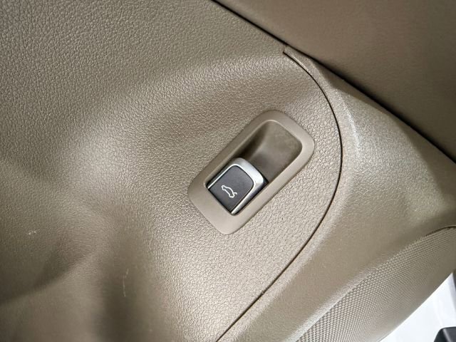 Used 2015 Audi Q5 2.0T Premium Plus w/ Technology Package image 24