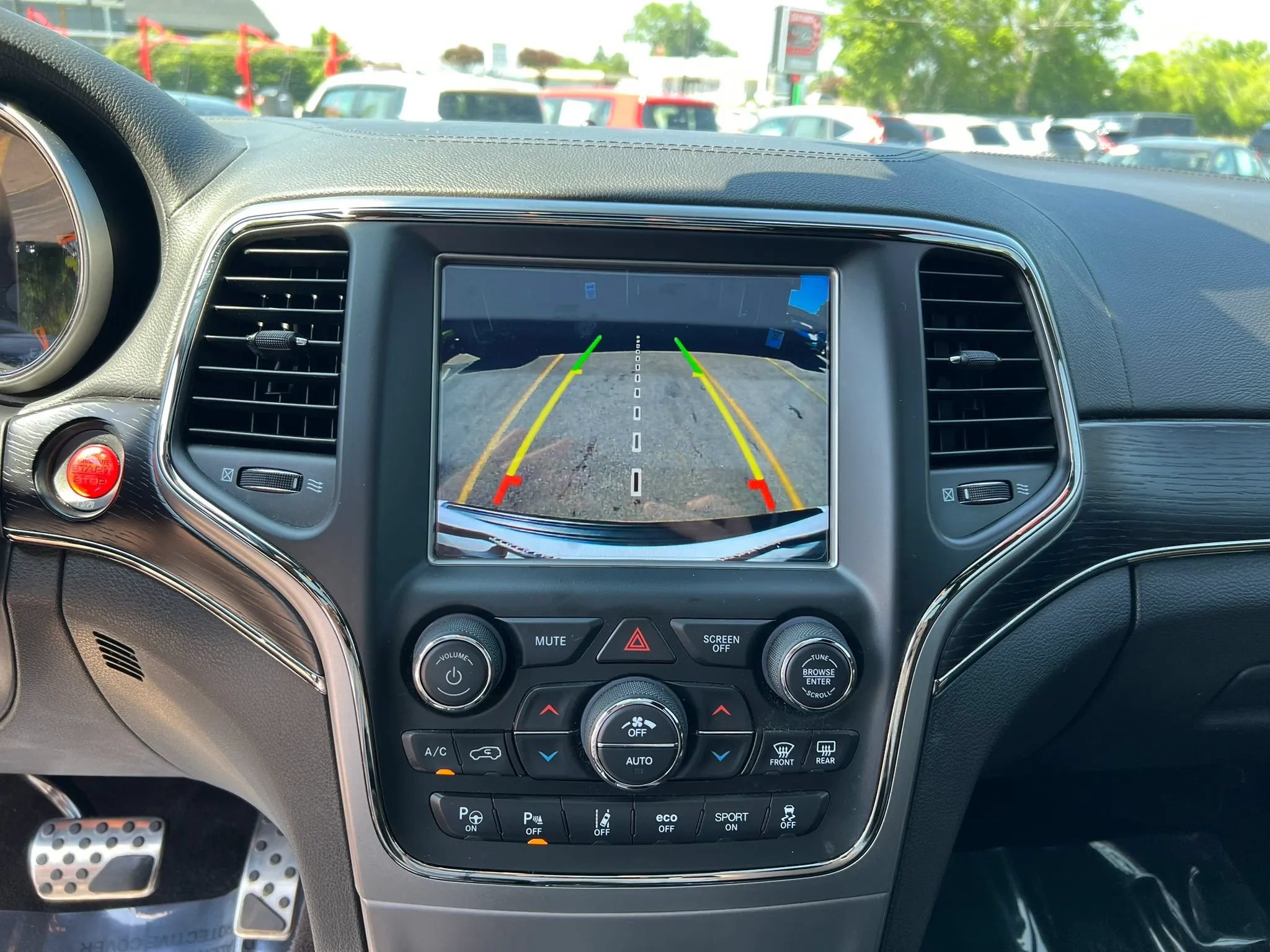 Used 2018 Jeep Grand Cherokee High Altitude AWD/4WD image 18
