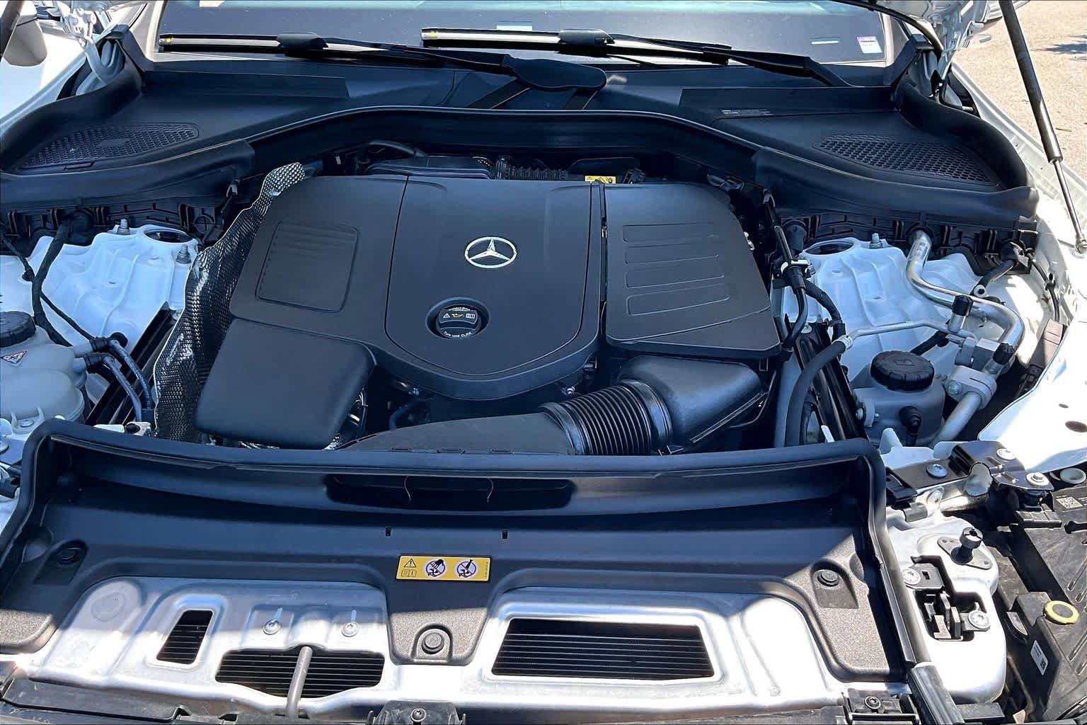 Used 2023 Mercedes-Benz GLC 300 4MATIC image 34