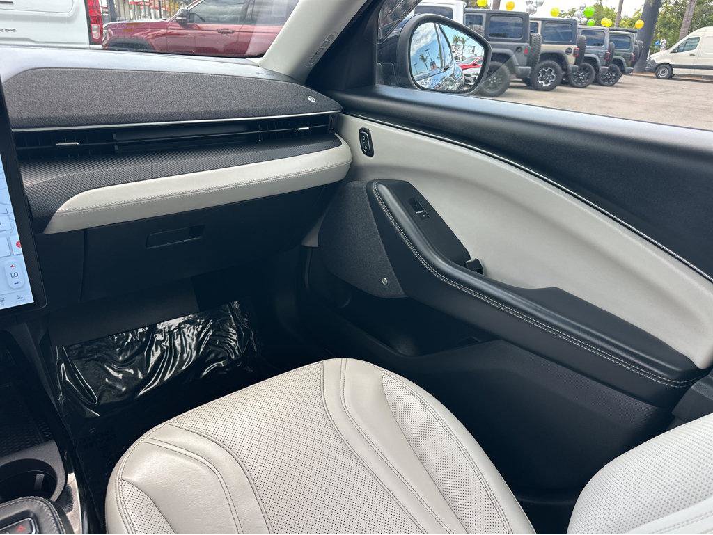 Used 2021 Ford Mustang Mach-E Premium RWD image 18