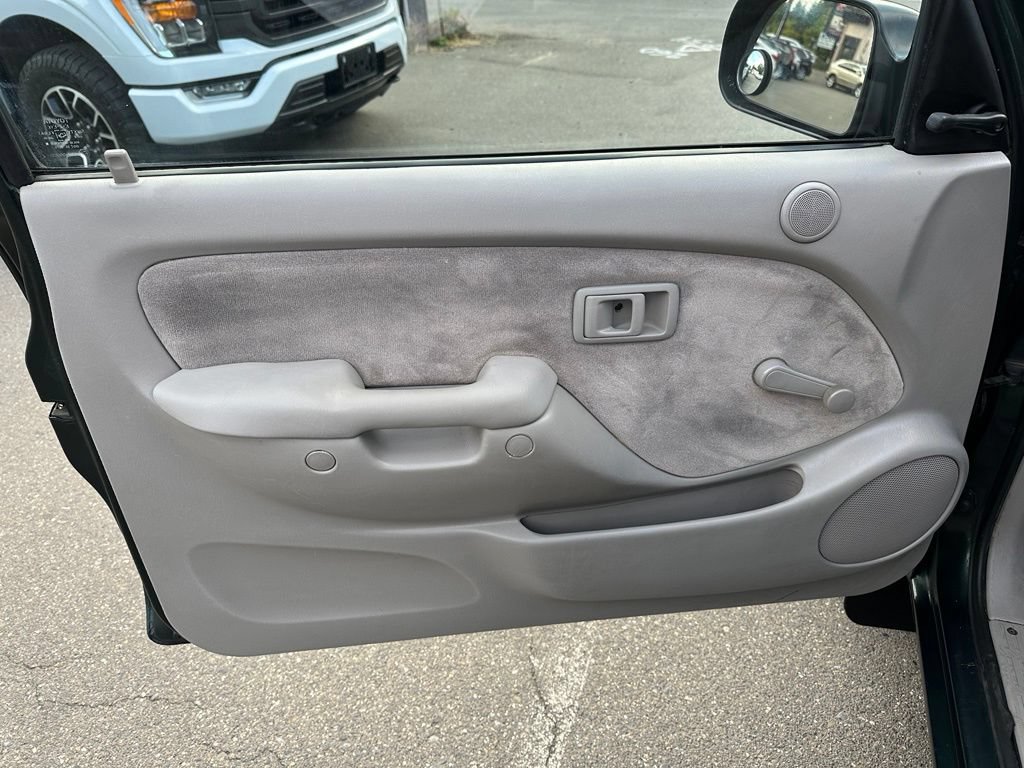 Used 2001 Toyota Tacoma 2WD Xtracab image 15