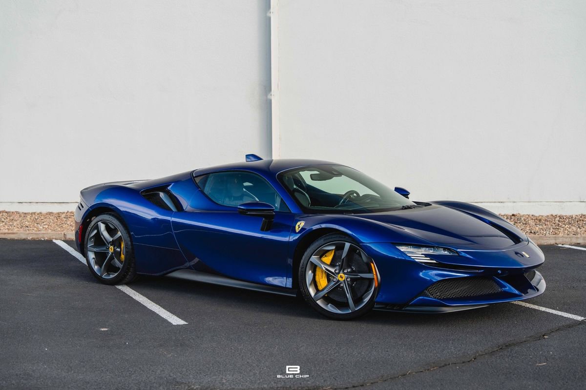 Used 2023 Ferrari SF90 Stradale image 8