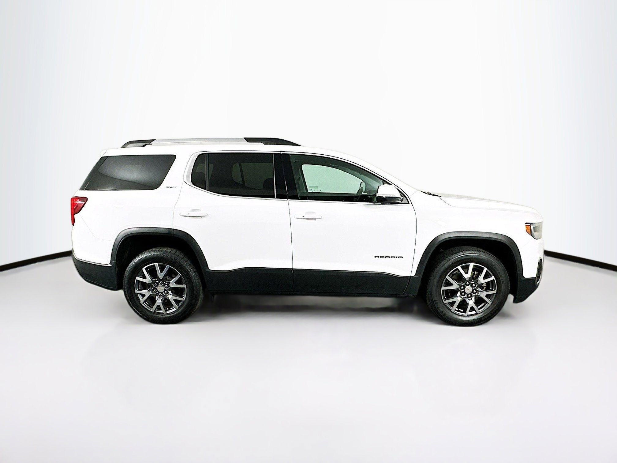 Used 2023 GMC Acadia SLT image 10
