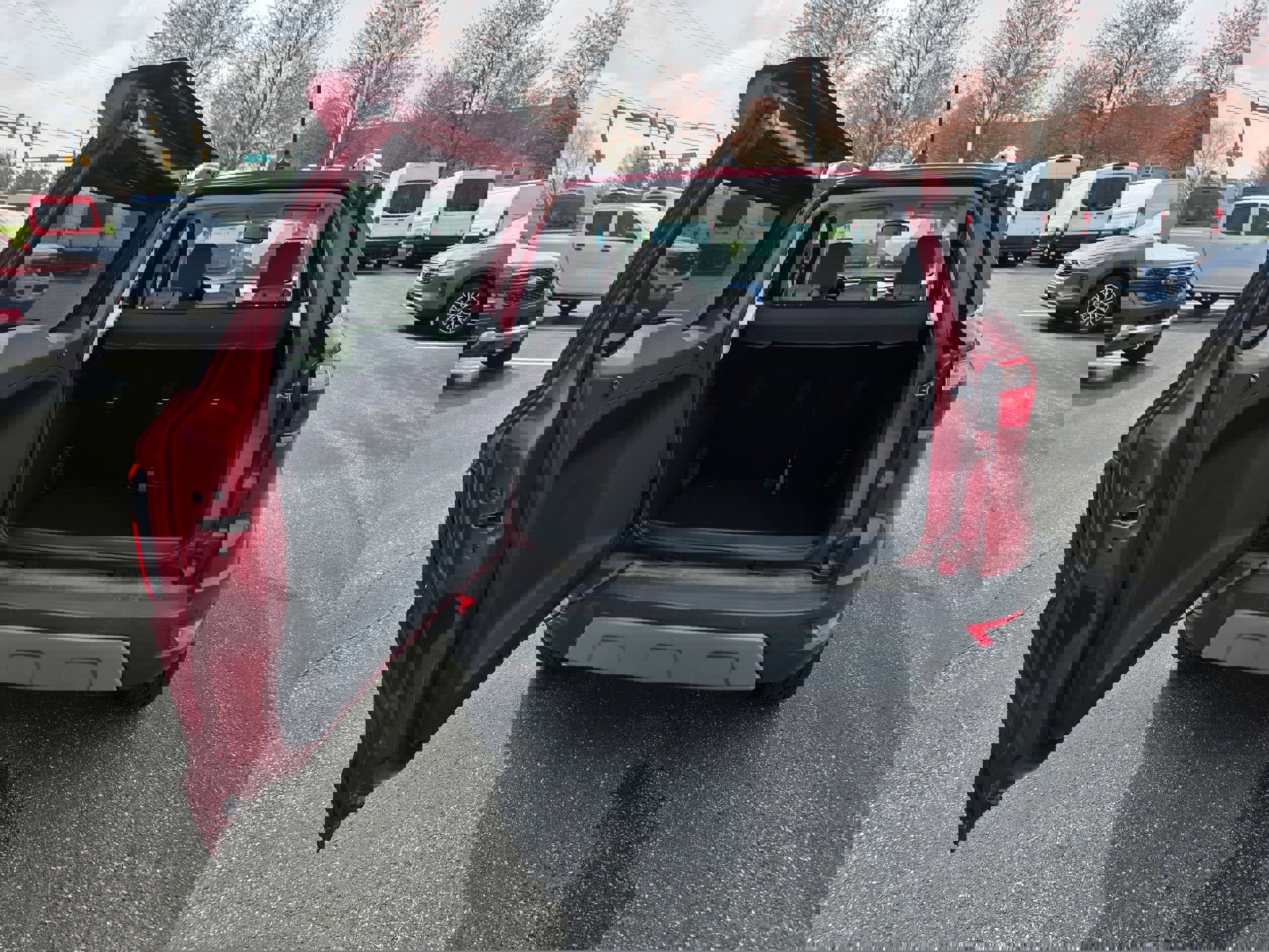 Used 2020 Ford EcoSport Titanium image 9