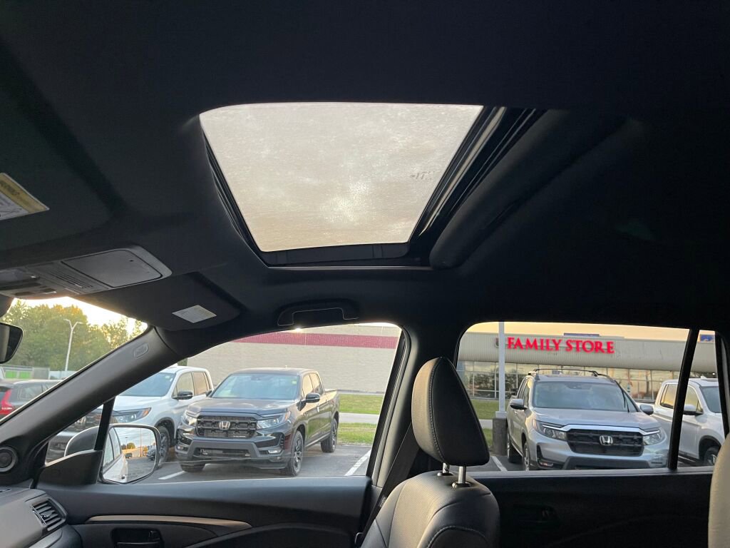 Used 2022 Honda Passport EX-L image 12