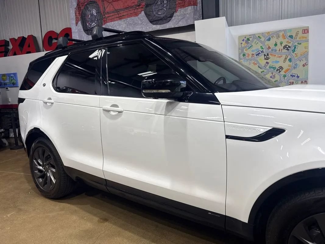 Used 2022 Land Rover Discovery S R-Dynamic AWD/4WD image 55