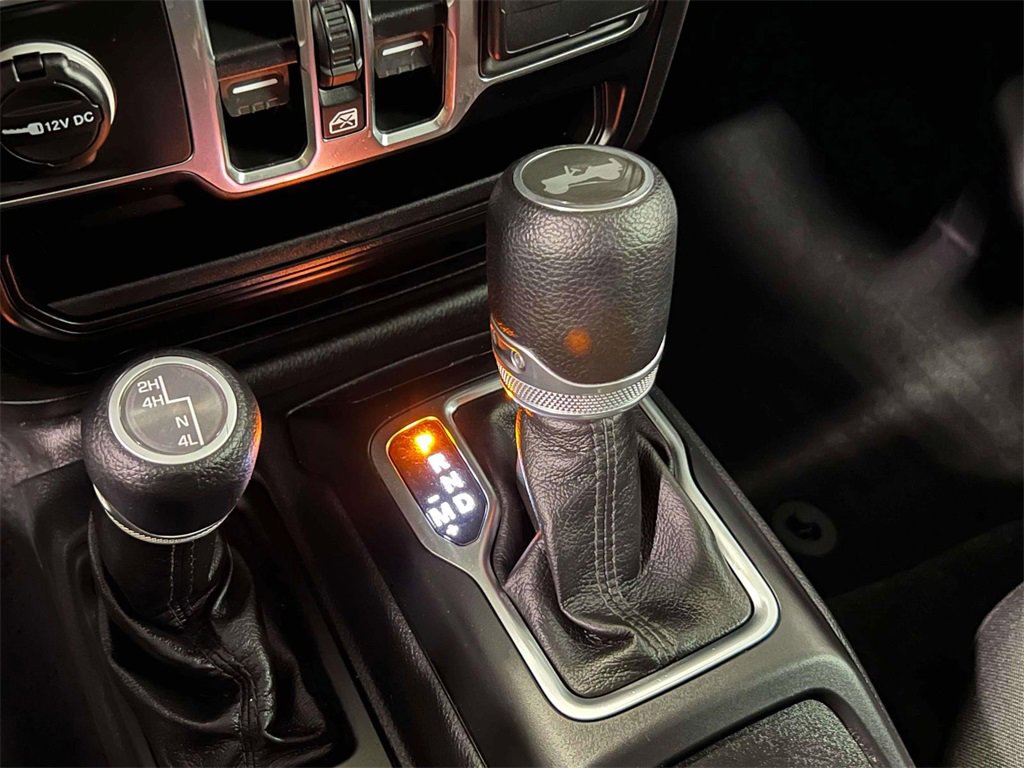 Used 2021 Jeep Wrangler Unlimited Sport image 31