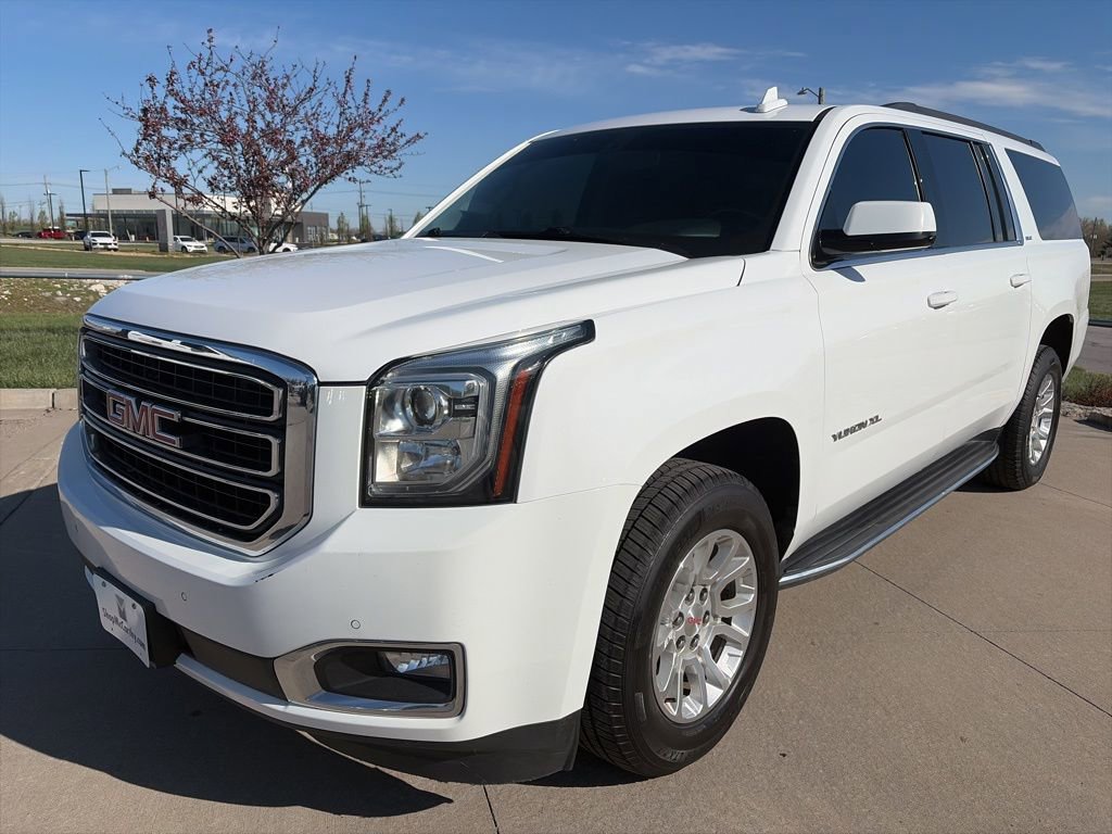 Used 2020 GMC Yukon XL SLE w/ HD Trailering Package AWD/4WD image 4