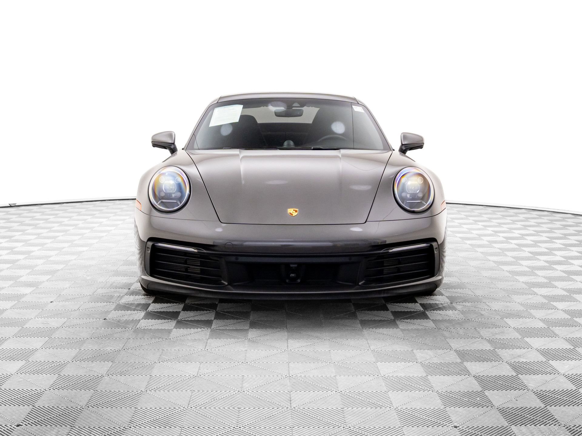 Certified 2024 Porsche 911 Carrera RWD image 9