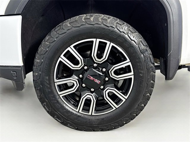 Used 2023 GMC Sierra 3500 AT4 w/ AT4 Premium Plus Package image 32