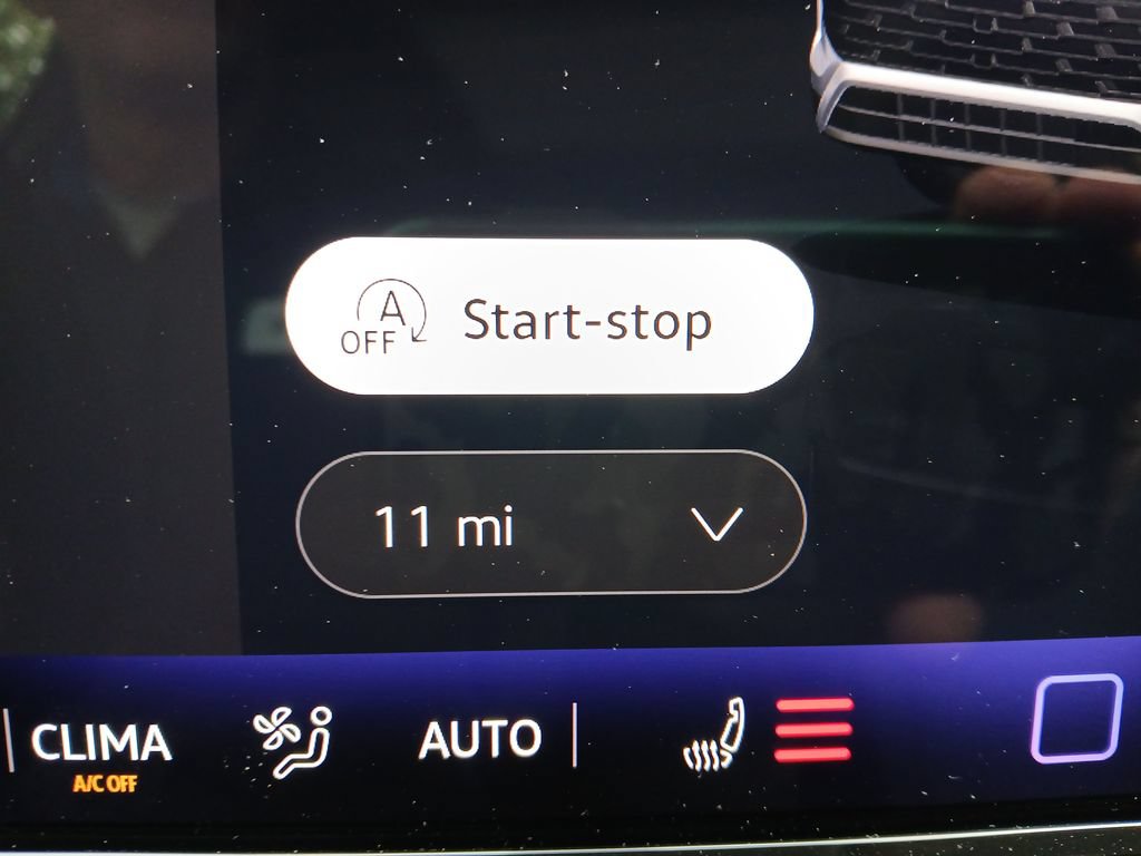 New 2026 Volkswagen Tiguan SE AWD/4WD image 16