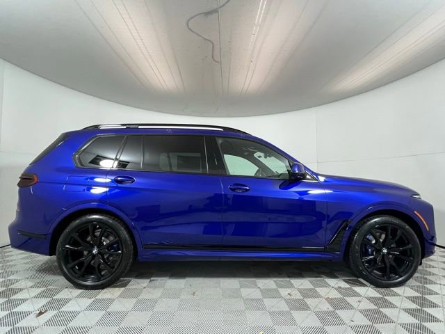 New 2026 BMW X7 xDrive40i image 8