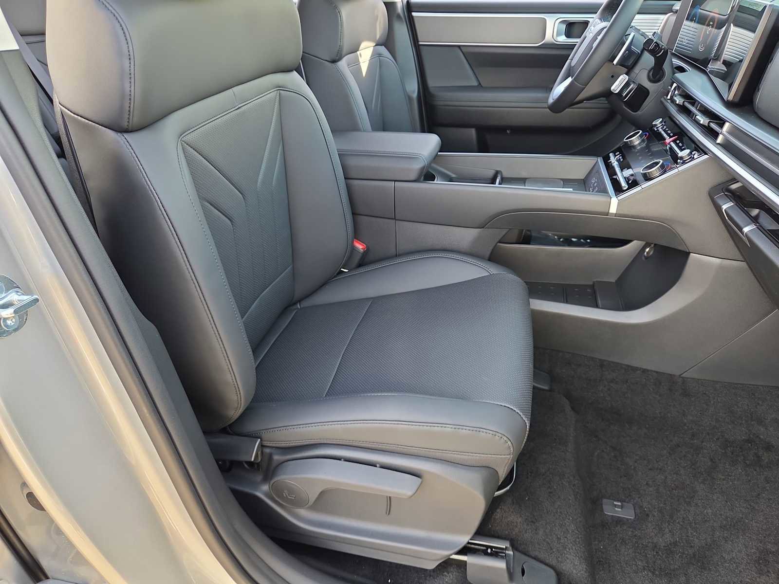 New 2026 Hyundai Santa Fe Calligraphy image 21