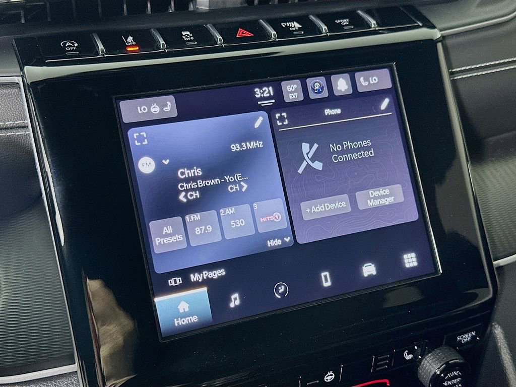 Used 2023 Jeep Grand Cherokee Altitude AWD/4WD image 25