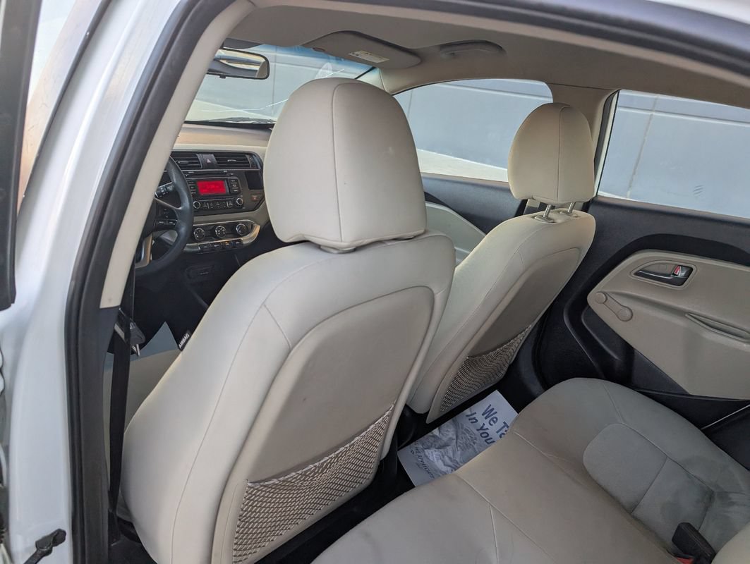 Used 2013 Kia Rio LX FWD image 16