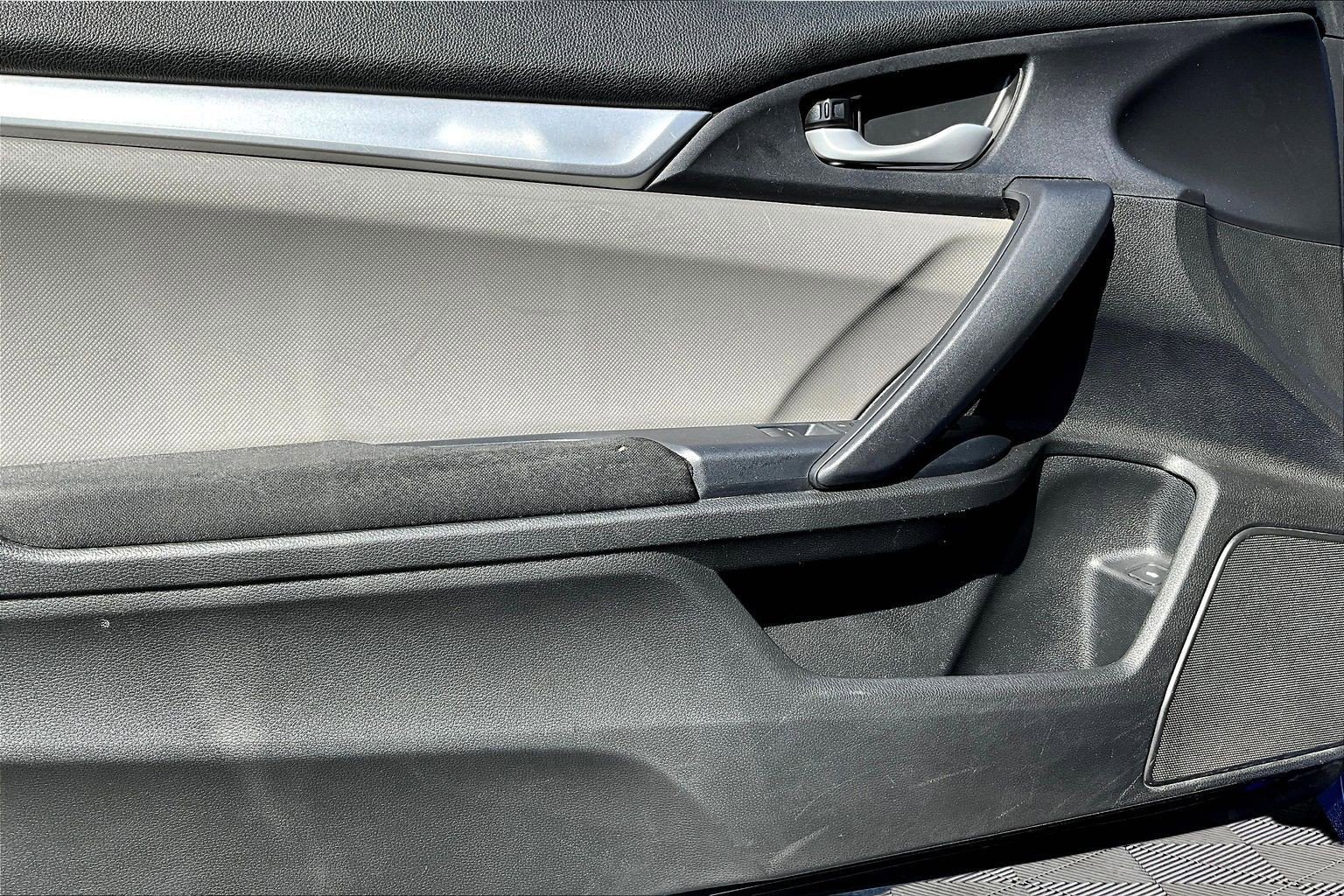 Used 2018 Honda Civic LX image 19