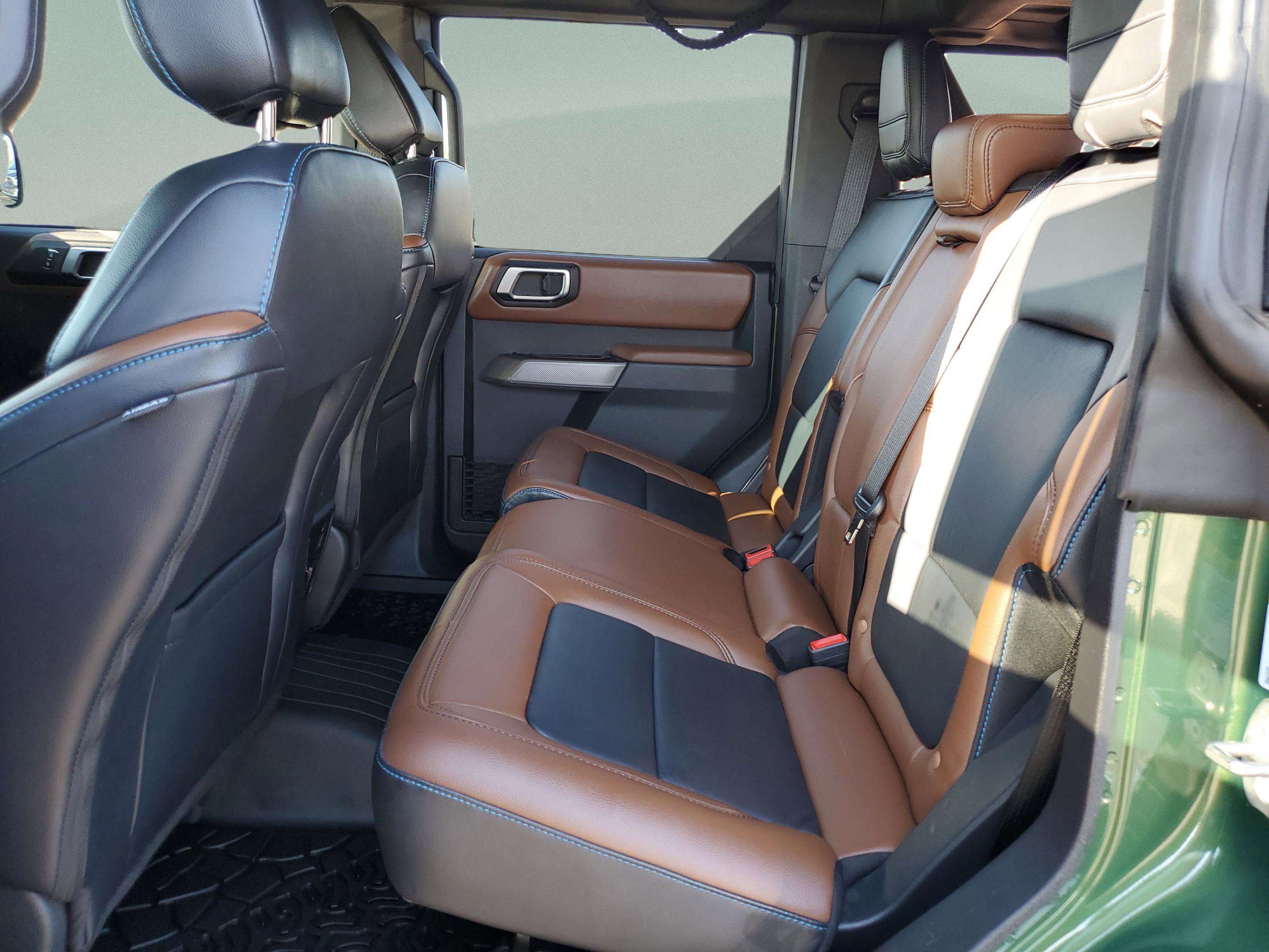 Used 2022 Ford Bronco Outer Banks image 10