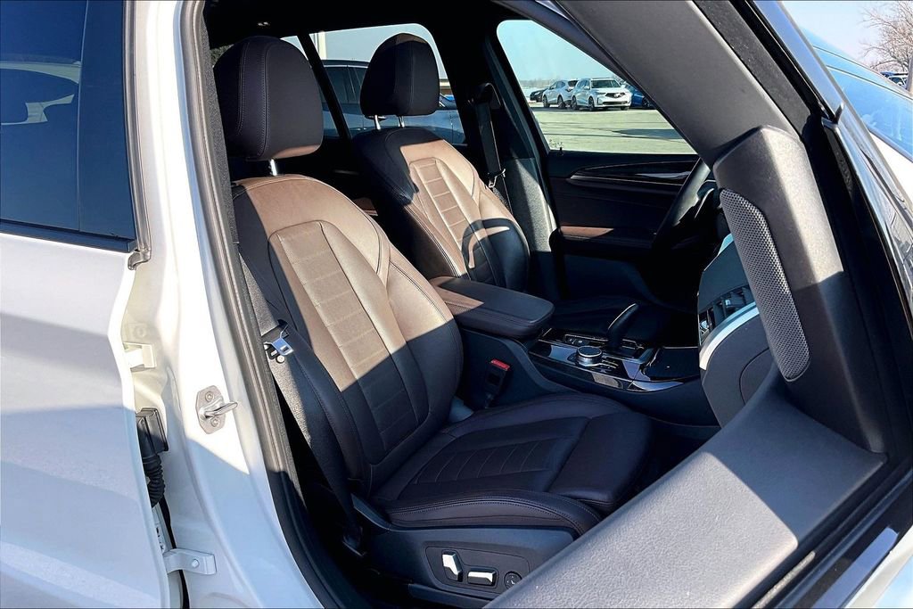 Used 2019 BMW X3 sDrive30i w/ M Sport Package 2 image 10