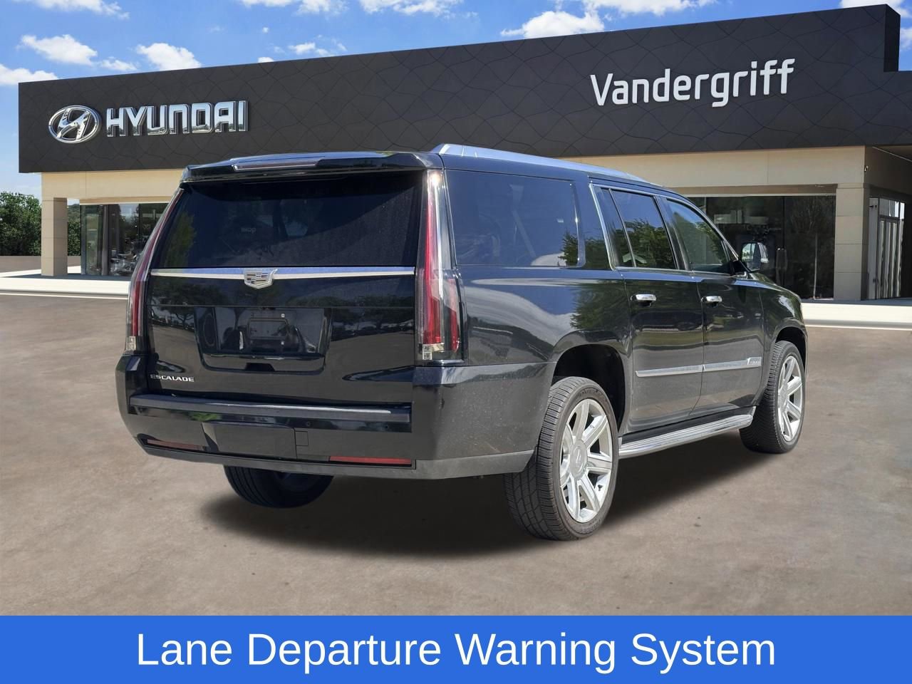 Used 2015 Cadillac Escalade ESV Premium image 12