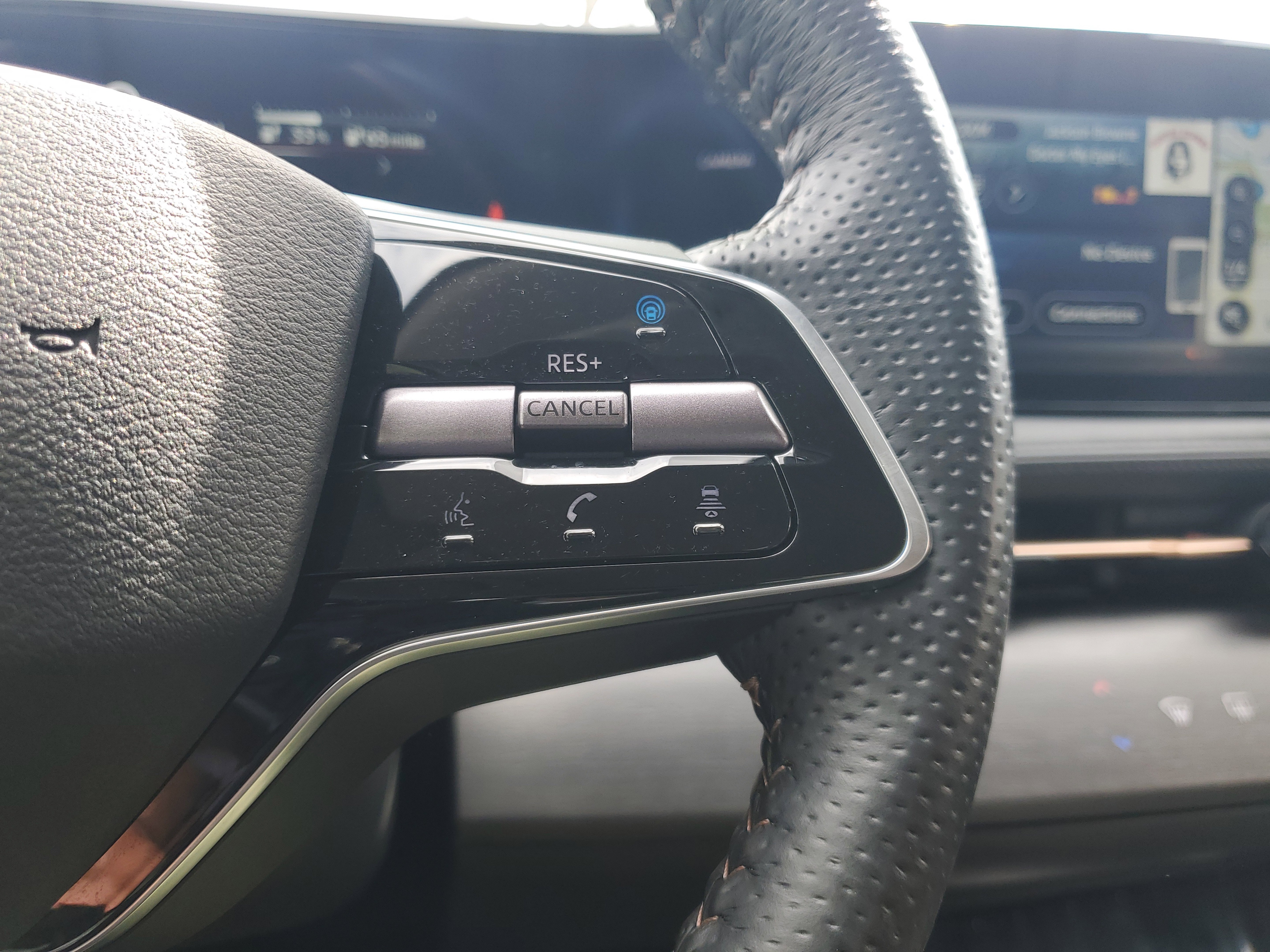 Certified 2023 Nissan Ariya AWD image 19