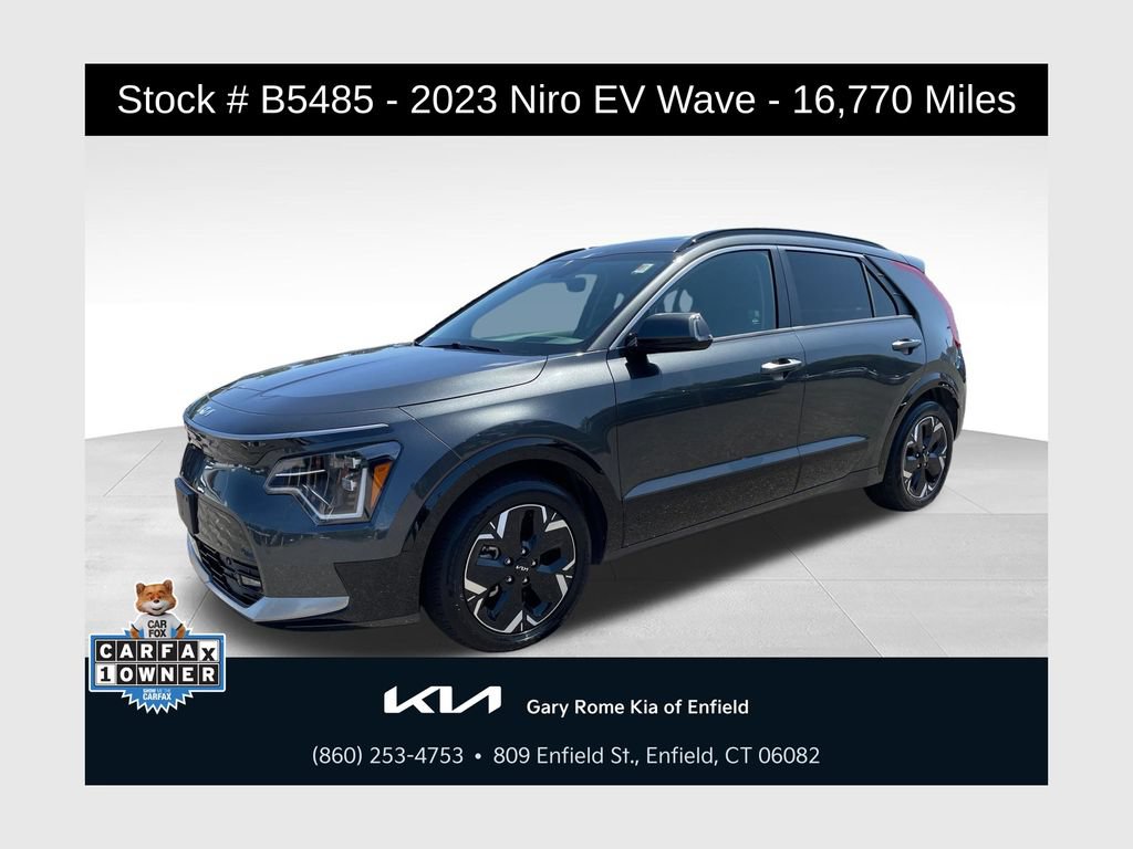 Used 2023 Kia Niro Wave w/ Wave Preserve Package FWD image 1