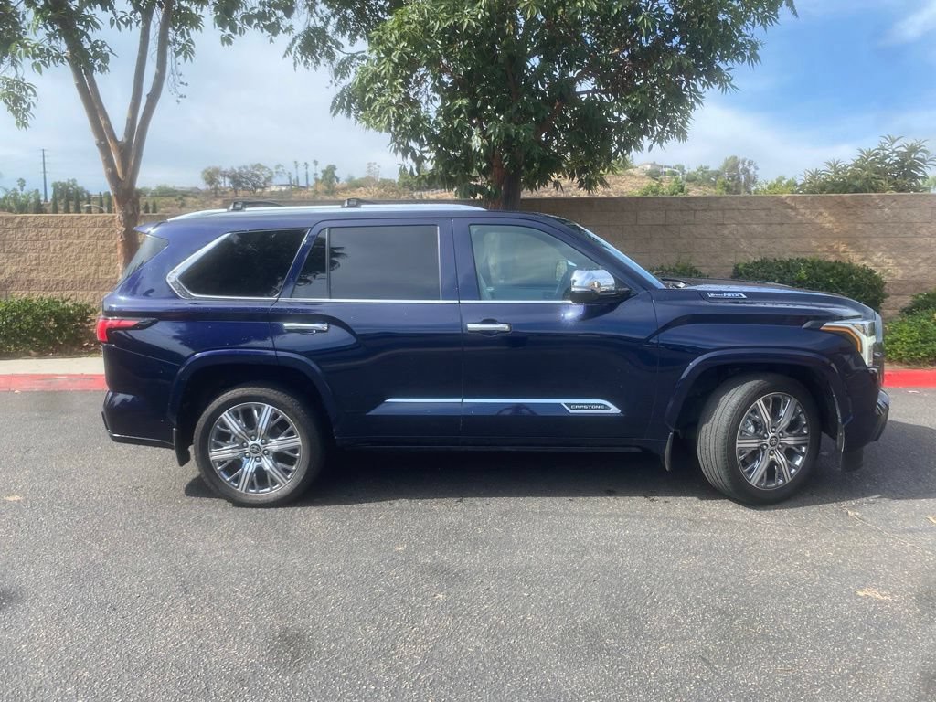 Used 2024 Toyota Sequoia Capstone AWD/4WD image 7