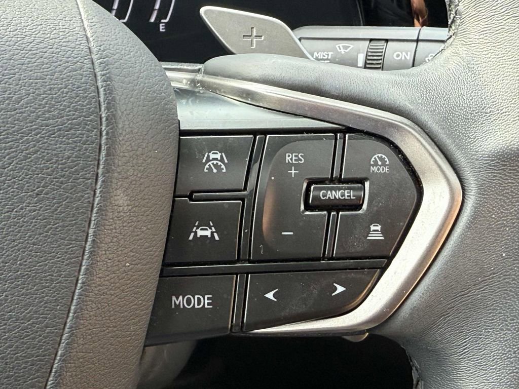 Used 2023 Lexus RX 350 Premium image 23