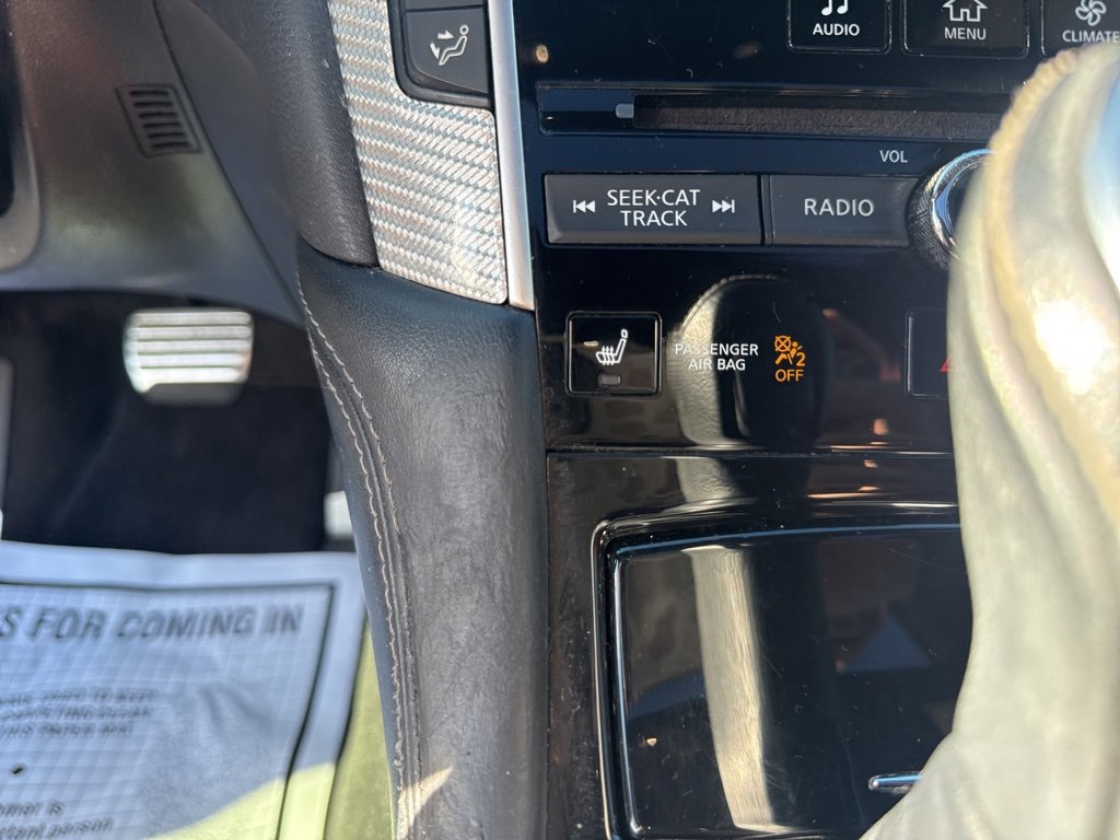 Used 2017 INFINITI Q60 Red Sport 400 image 33