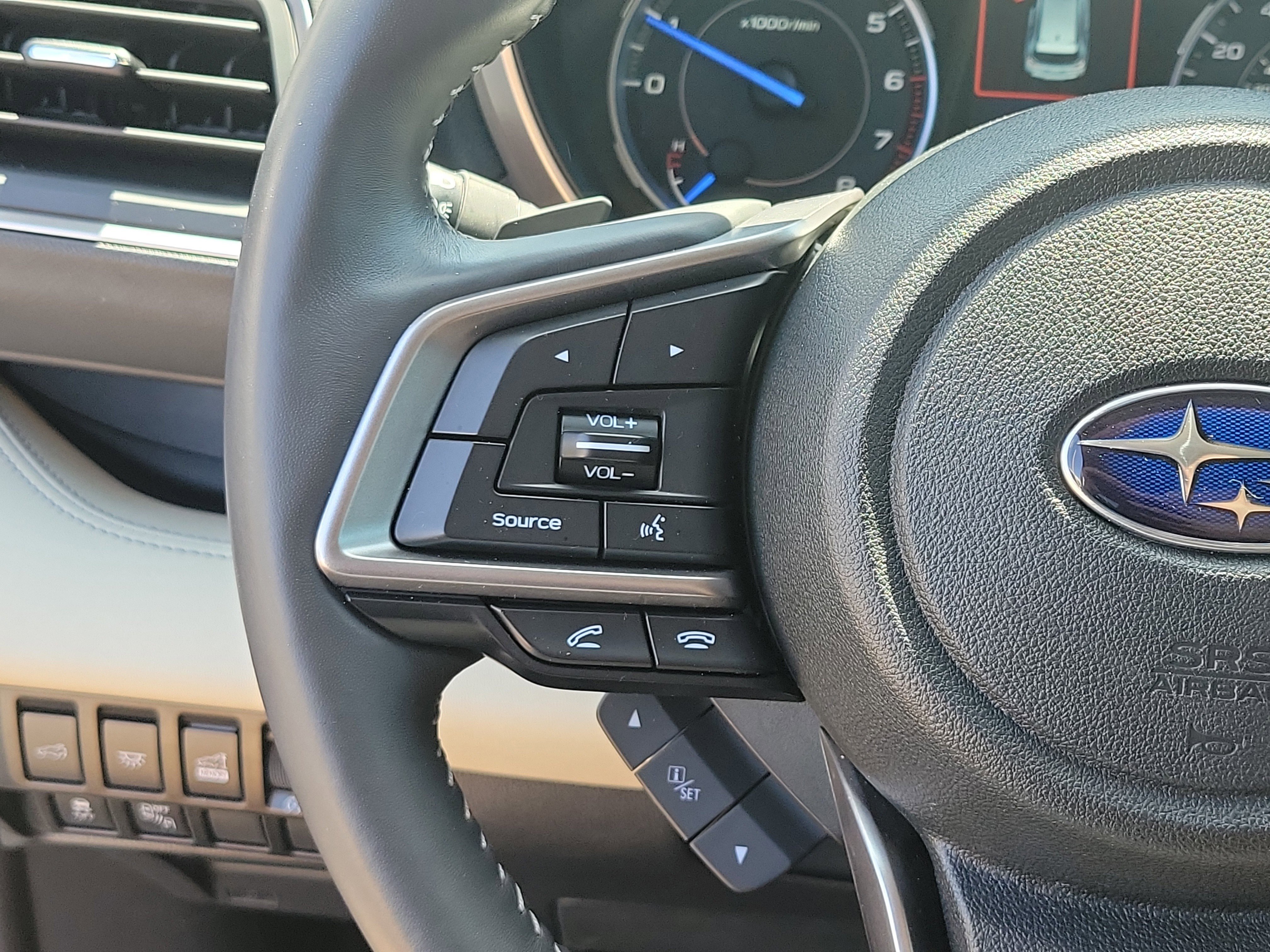 Certified 2022 Subaru Ascent Touring image 25