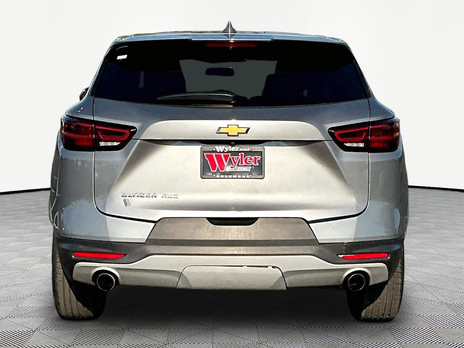 Used 2023 Chevrolet Blazer LT AWD/4WD image 5