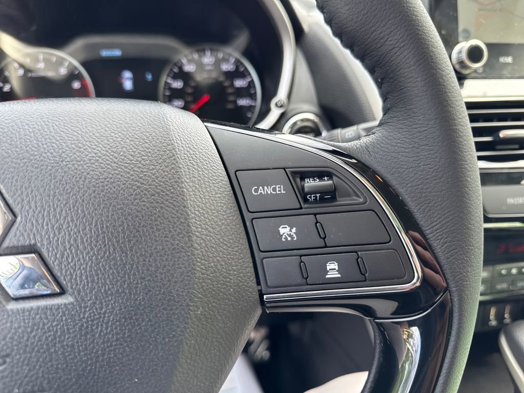 Used 2024 Mitsubishi Eclipse Cross SE AWD/4WD image 27