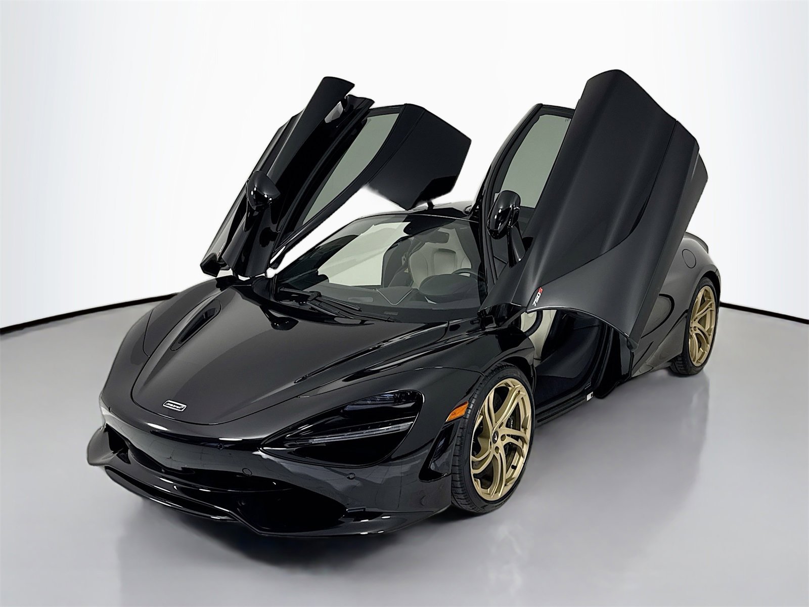 Used 2024 McLaren 750S image 3