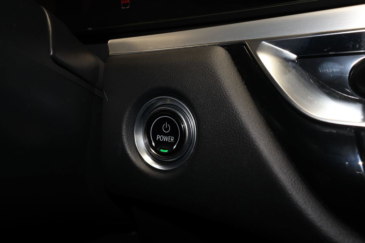 Certified 2024 Cadillac Lyriq Luxury w/ LPO, Floor Liner Package image 16