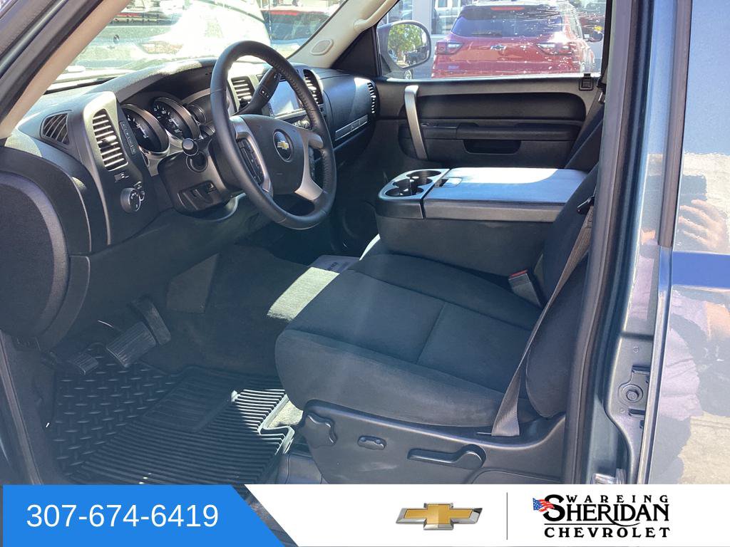 Used 2013 Chevrolet Silverado 1500 LT w/ All-Star Edition AWD/4WD image 9