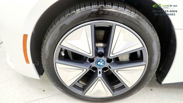 Used 2023 BMW i4 eDrive35 w/ Premium Package RWD image 77