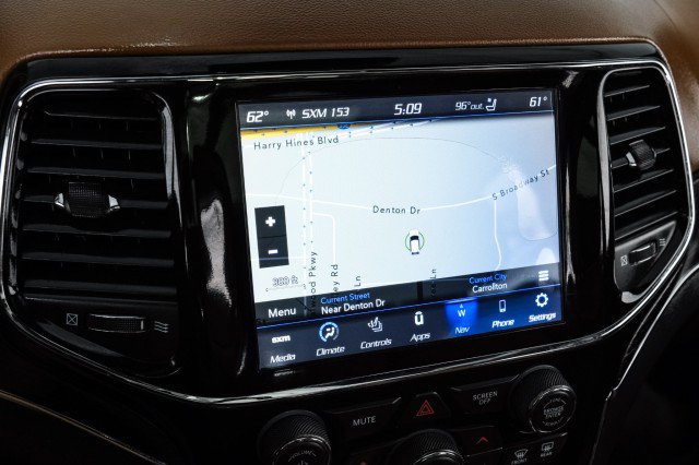 Used 2020 Jeep Grand Cherokee Summit w/ Platinum Series Group AWD/4WD image 21