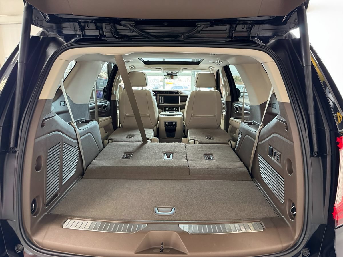 Used 2023 GMC Yukon Denali AWD/4WD image 58