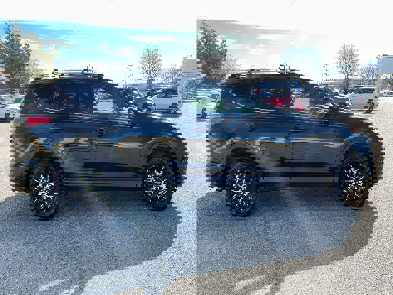 Used 2017 Toyota RAV4 SE image 8