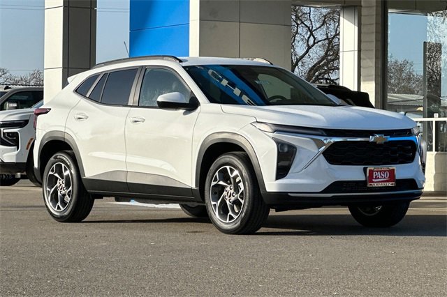 New 2026 Chevrolet Trax LT w/ Driver Confidence Package video 2