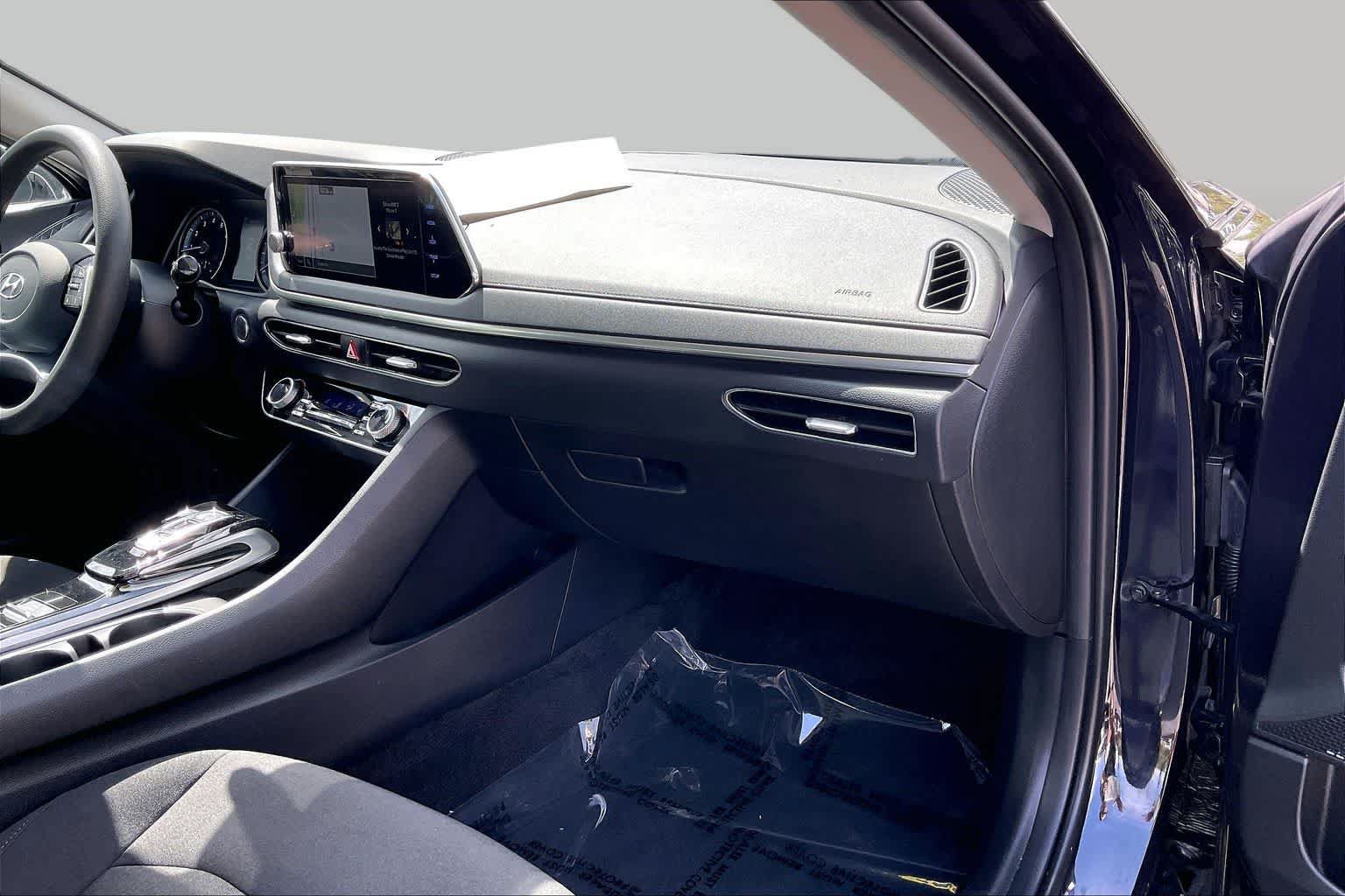 Used 2023 Hyundai Sonata SEL FWD image 16
