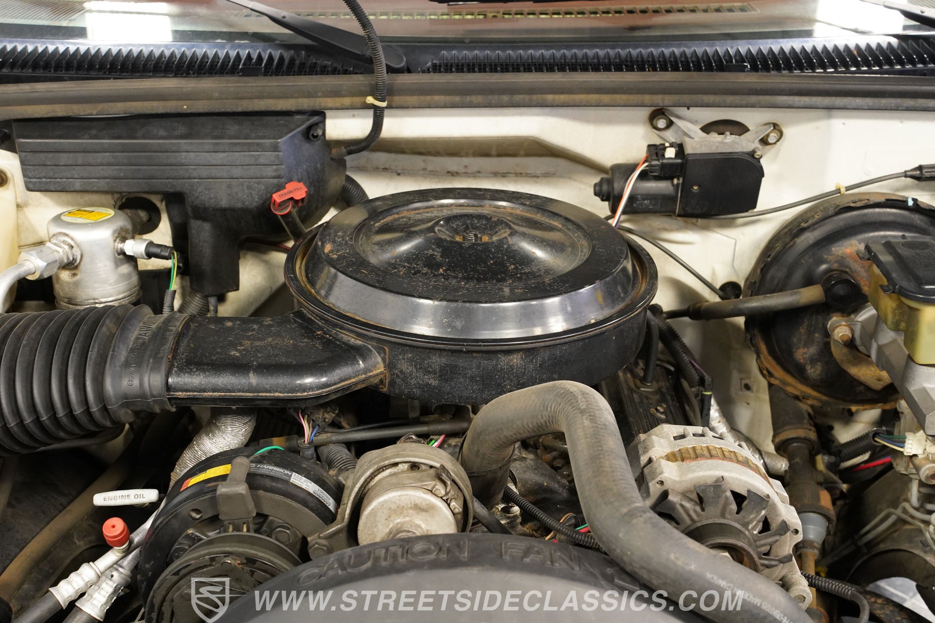Used 1991 Chevrolet Silverado 1500 2WD Regular Cab image 35