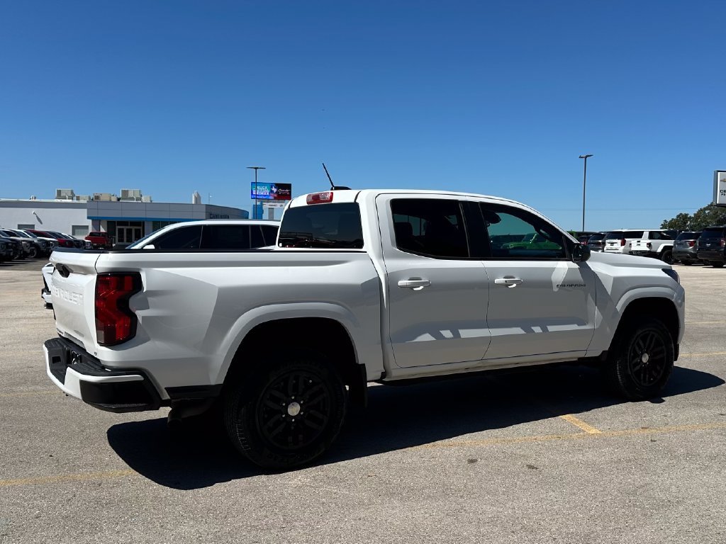 Used 2023 Chevrolet Colorado LT RWD image 5