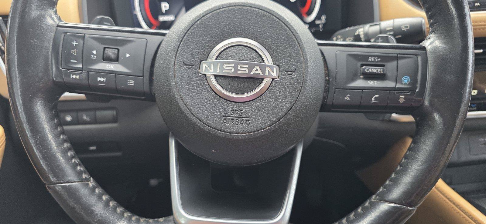 Used 2022 Nissan Rogue Platinum w/ Head-Up Display Package FWD image 16