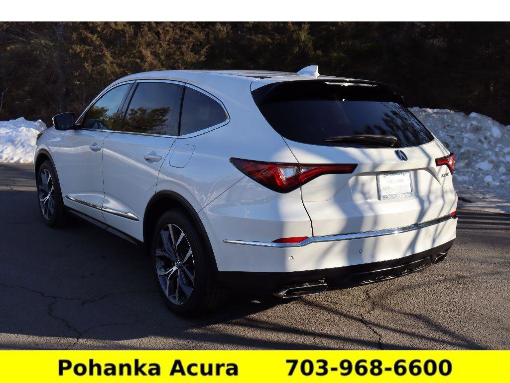 Used 2023 Acura MDX SH-AWD w/ Technology Package image 5